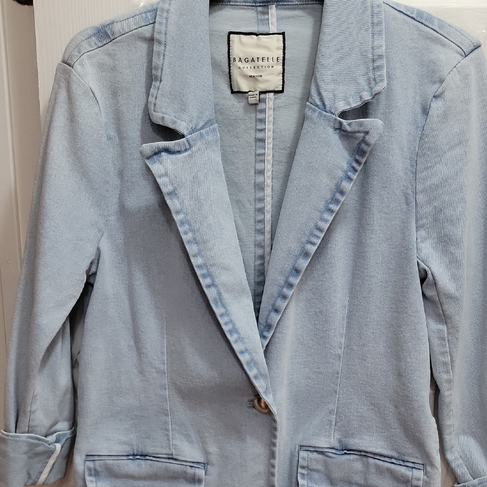 Bagatelle Women's Light Blue Blazer